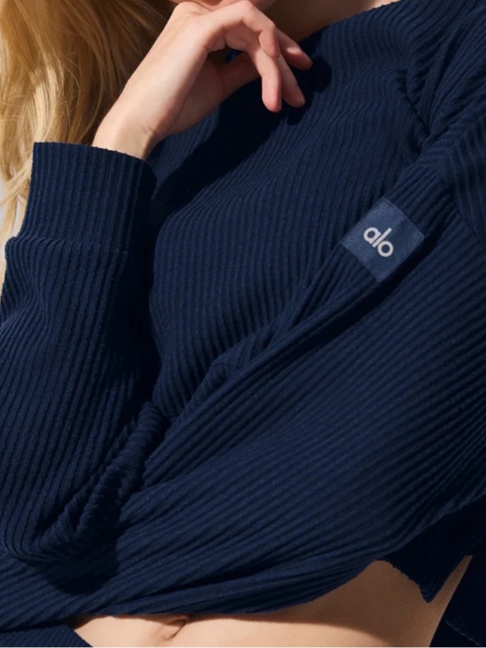 ALO Muse Crew Sweatshirt Crop Ribbed Navy Blue Side Slits Comfy Pullover Size S